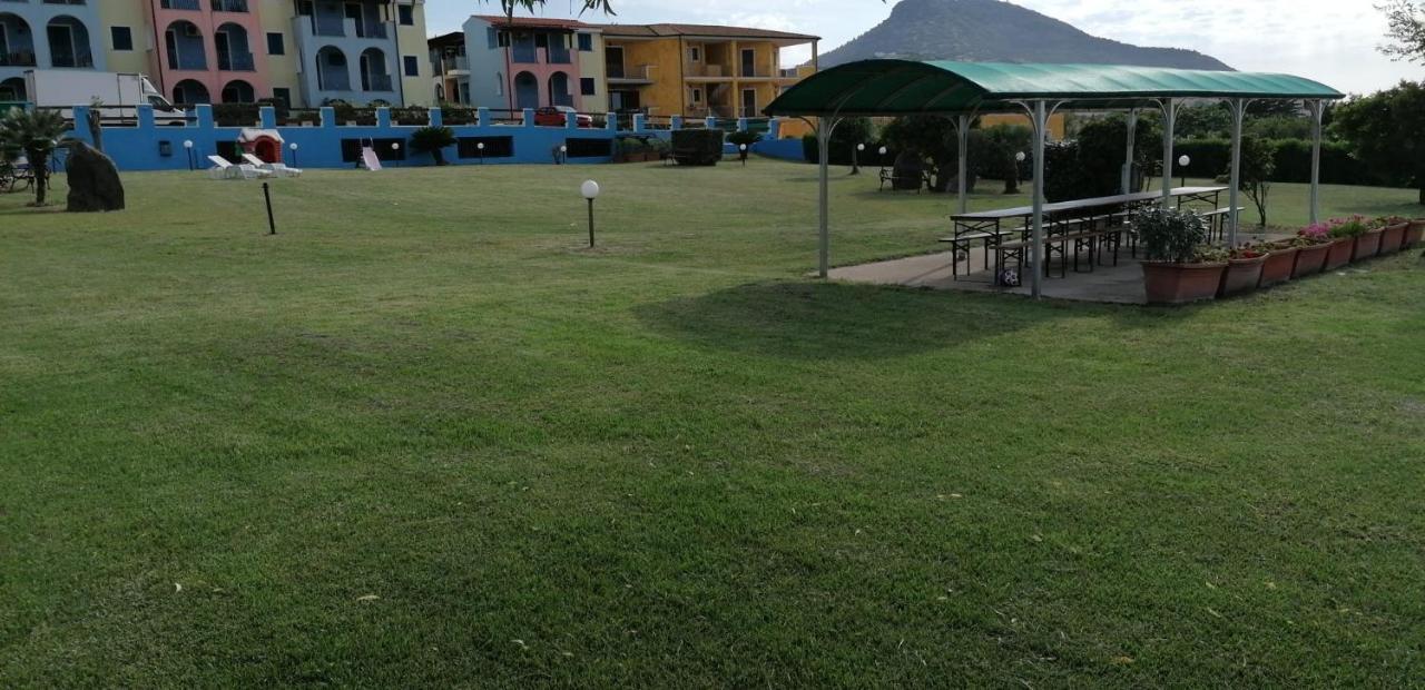 瓦雷多利亚Casa Vacanza Sardegna别墅 外观 照片