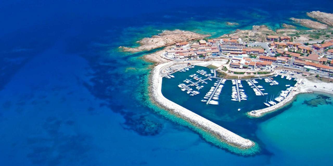 瓦雷多利亚Casa Vacanza Sardegna别墅 外观 照片